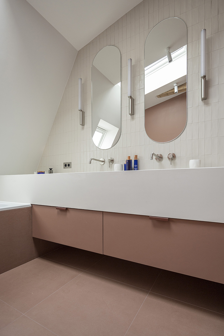 toits lumiere miroir ovale appliques inox terracotta clair